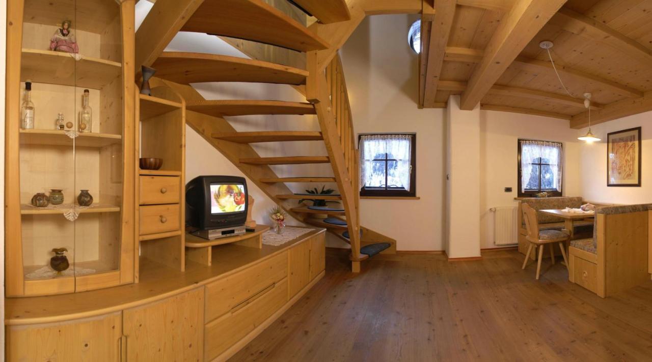 Agriturismo Apartments Tuene Ortisei Zewnętrze zdjęcie