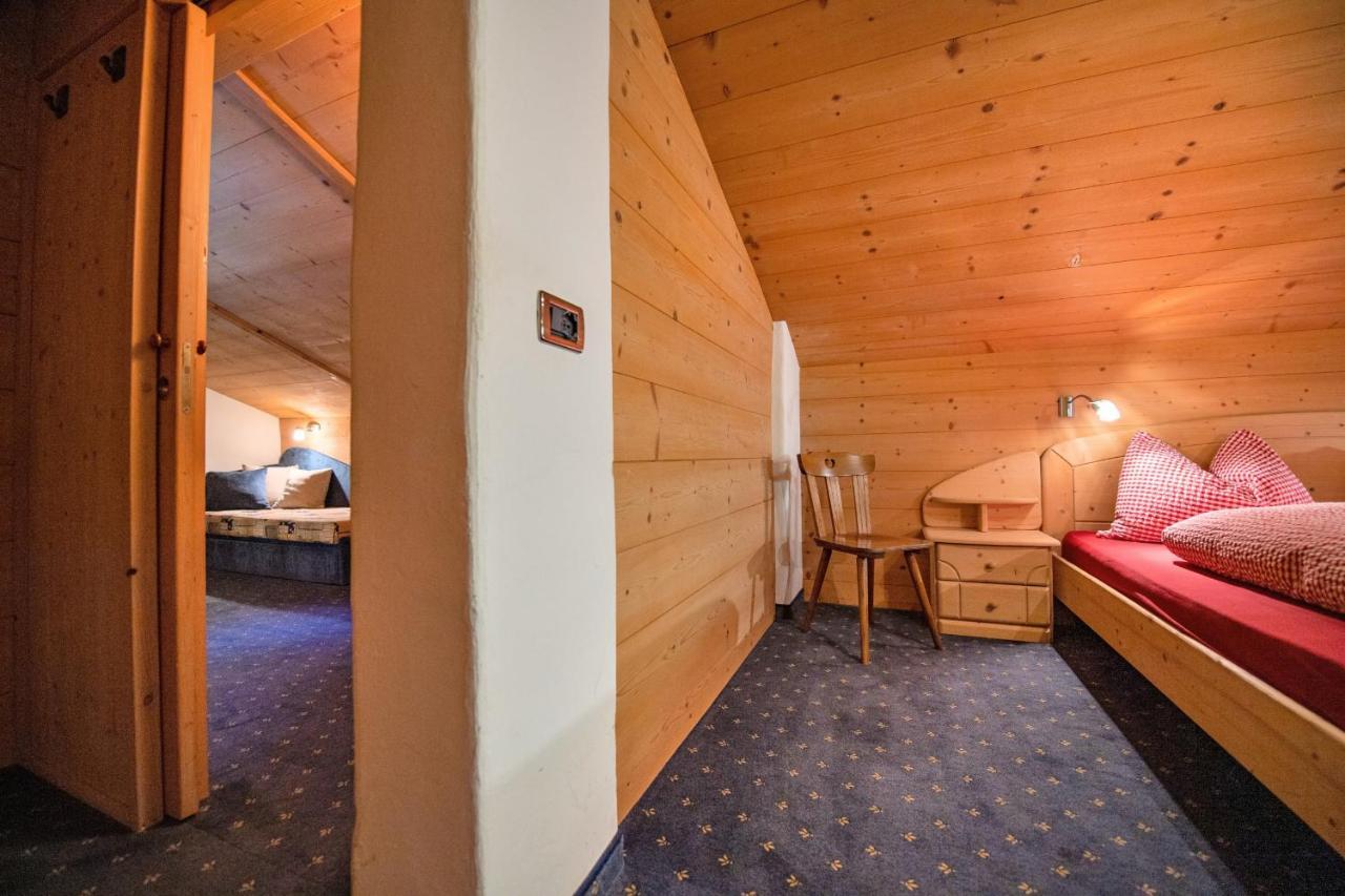 Agriturismo Apartments Tuene Ortisei Zewnętrze zdjęcie