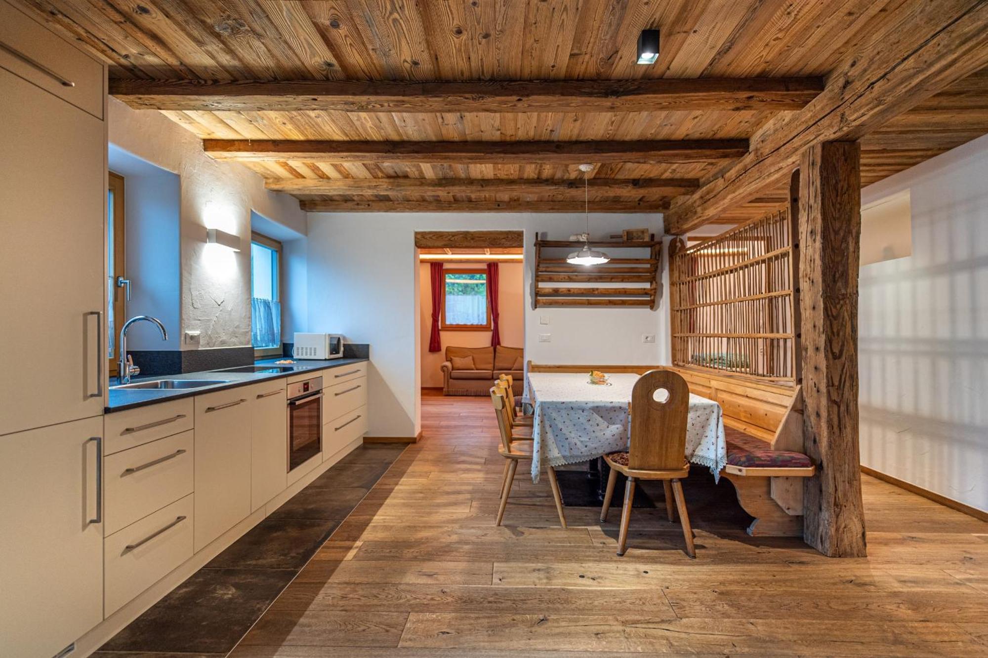 Agriturismo Apartments Tuene Ortisei Zewnętrze zdjęcie