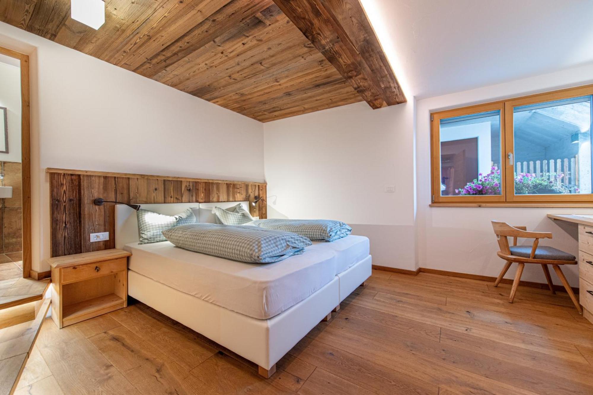 Agriturismo Apartments Tuene Ortisei Zewnętrze zdjęcie