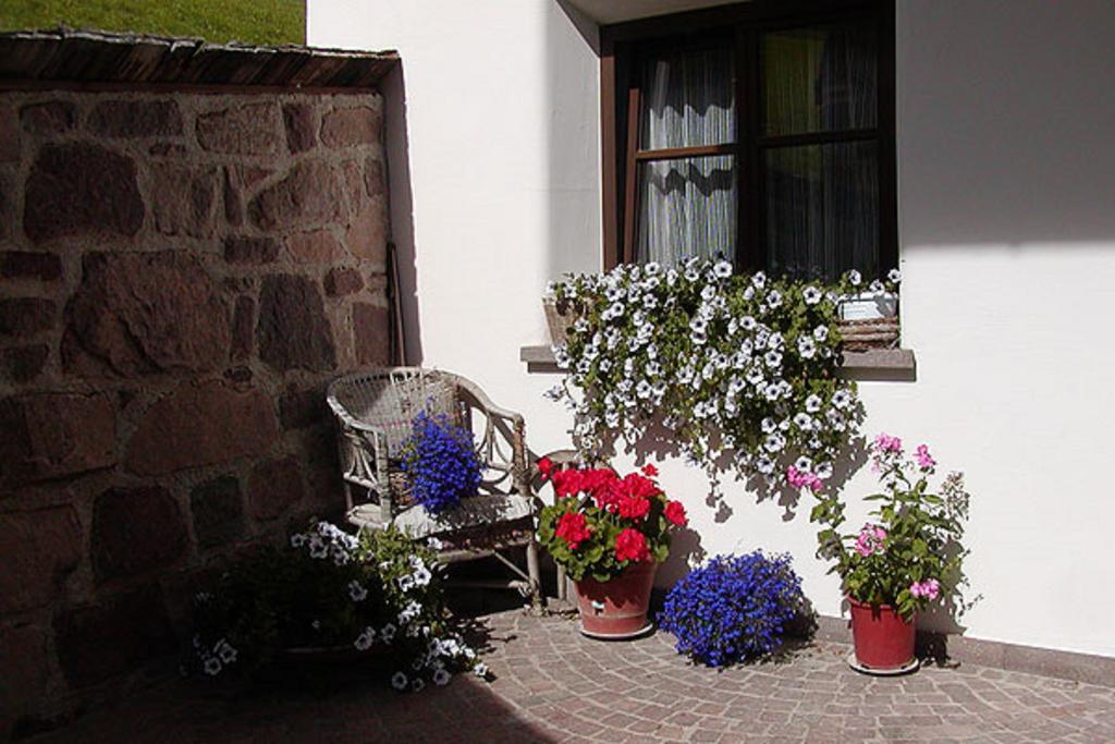Agriturismo Apartments Tuene Ortisei Zewnętrze zdjęcie